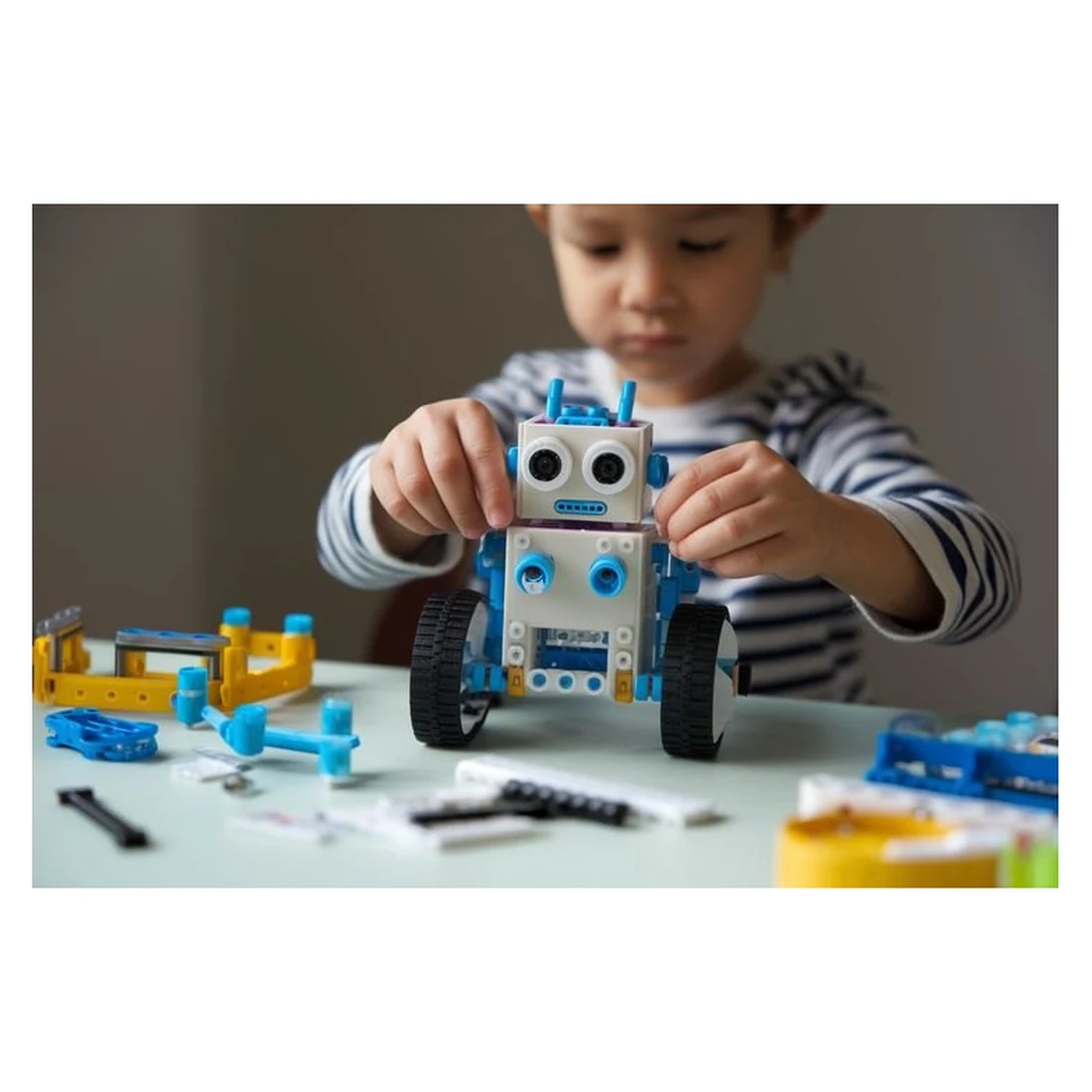 Robot Building Kit